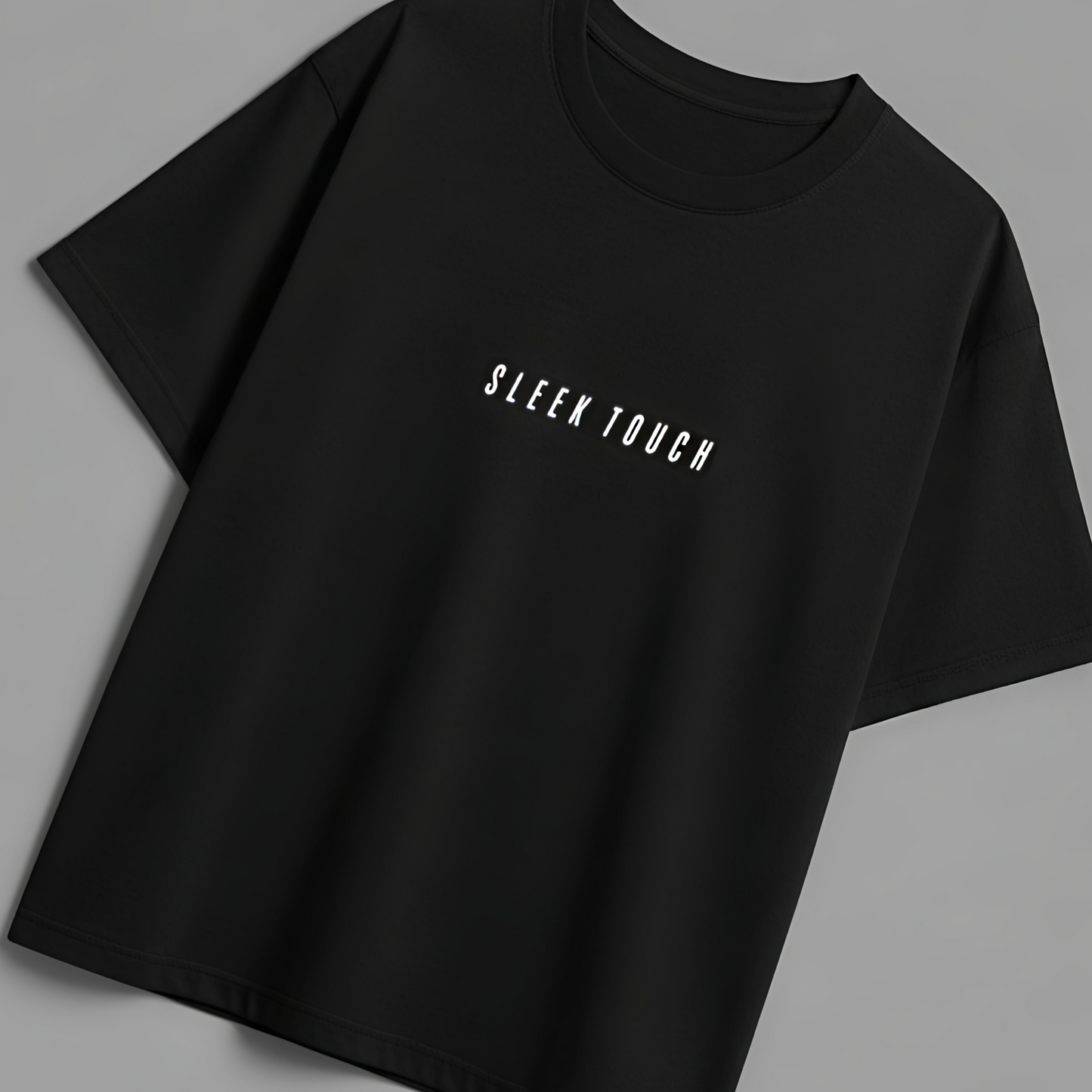 SLEEK TOUCH OVERSIZED TEE – BLACK